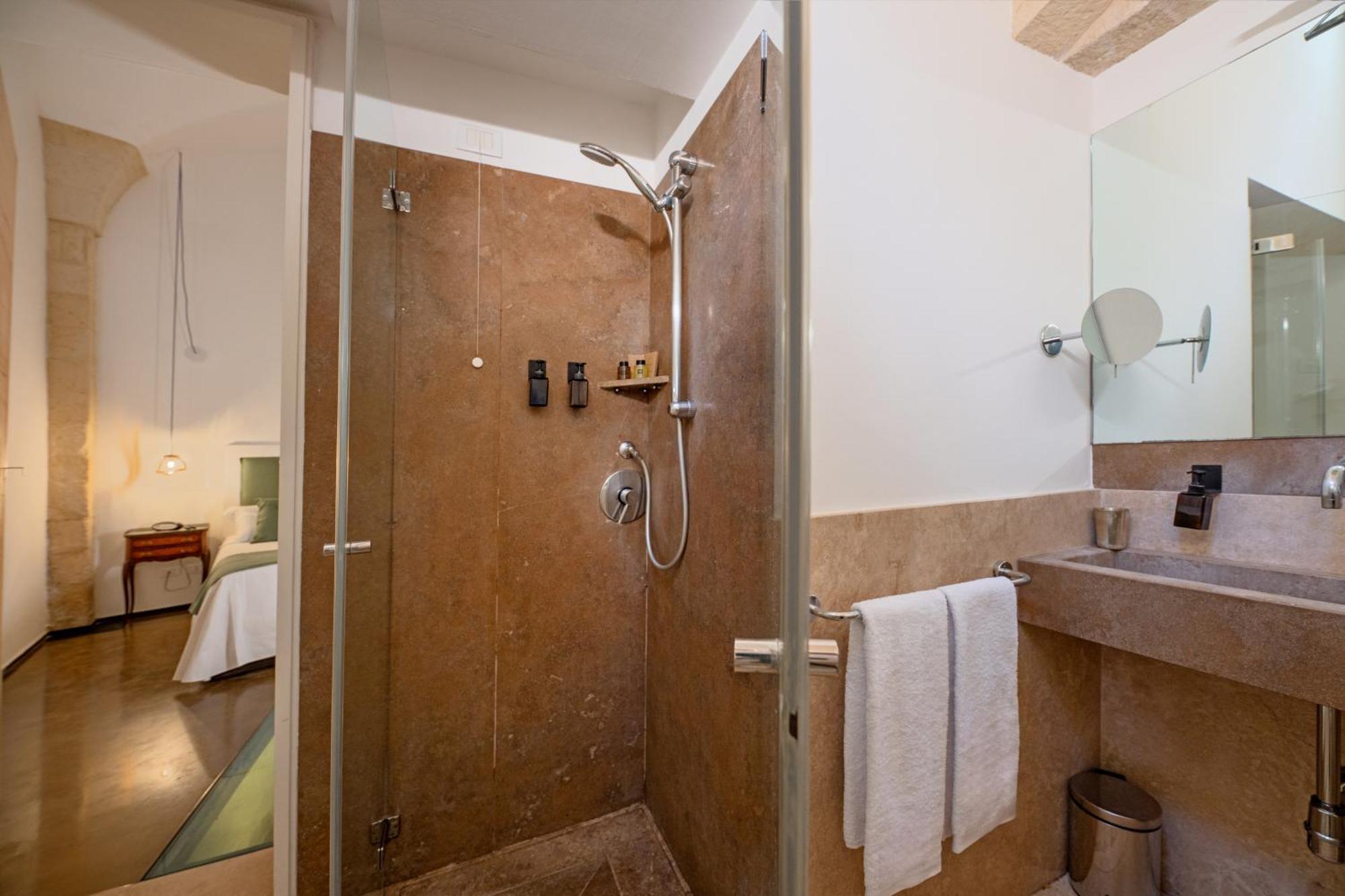Vico Dei Bolognesi Palazzo Personè Bed & Breakfast Lecce